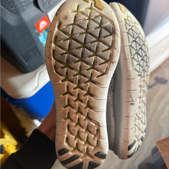 Nike Free no lace running shoes - Picture 8 of 9